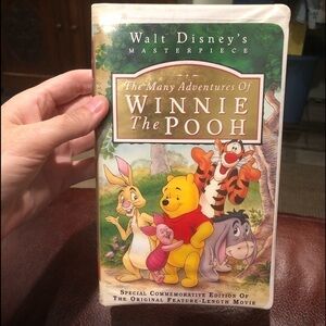 Walt Disney’s ”The Many Adventures of Winnie the Pooh” VHS.